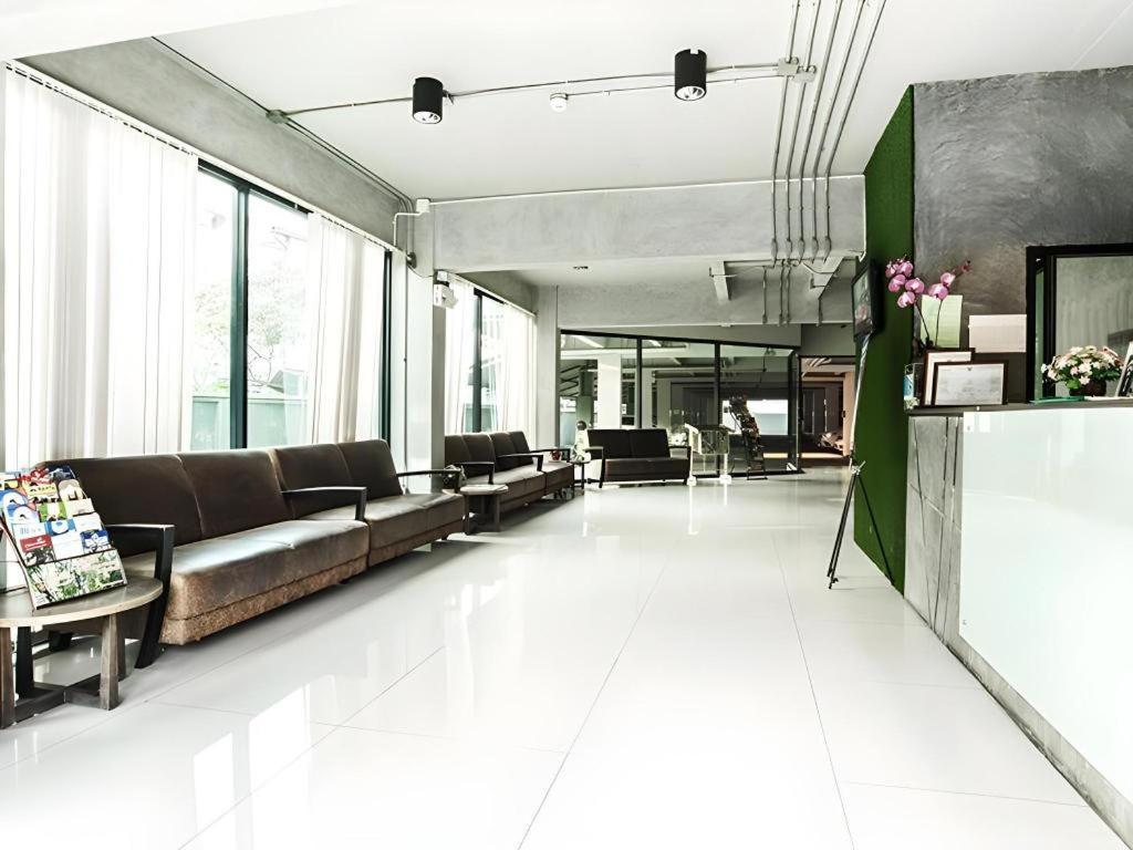 B2 Green Boutique And Budget Hotel Chiang Mai Exterior photo